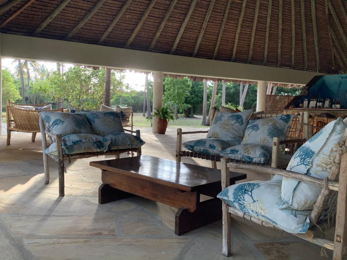 Emayani Beach Lodge Pangani Exterior photo