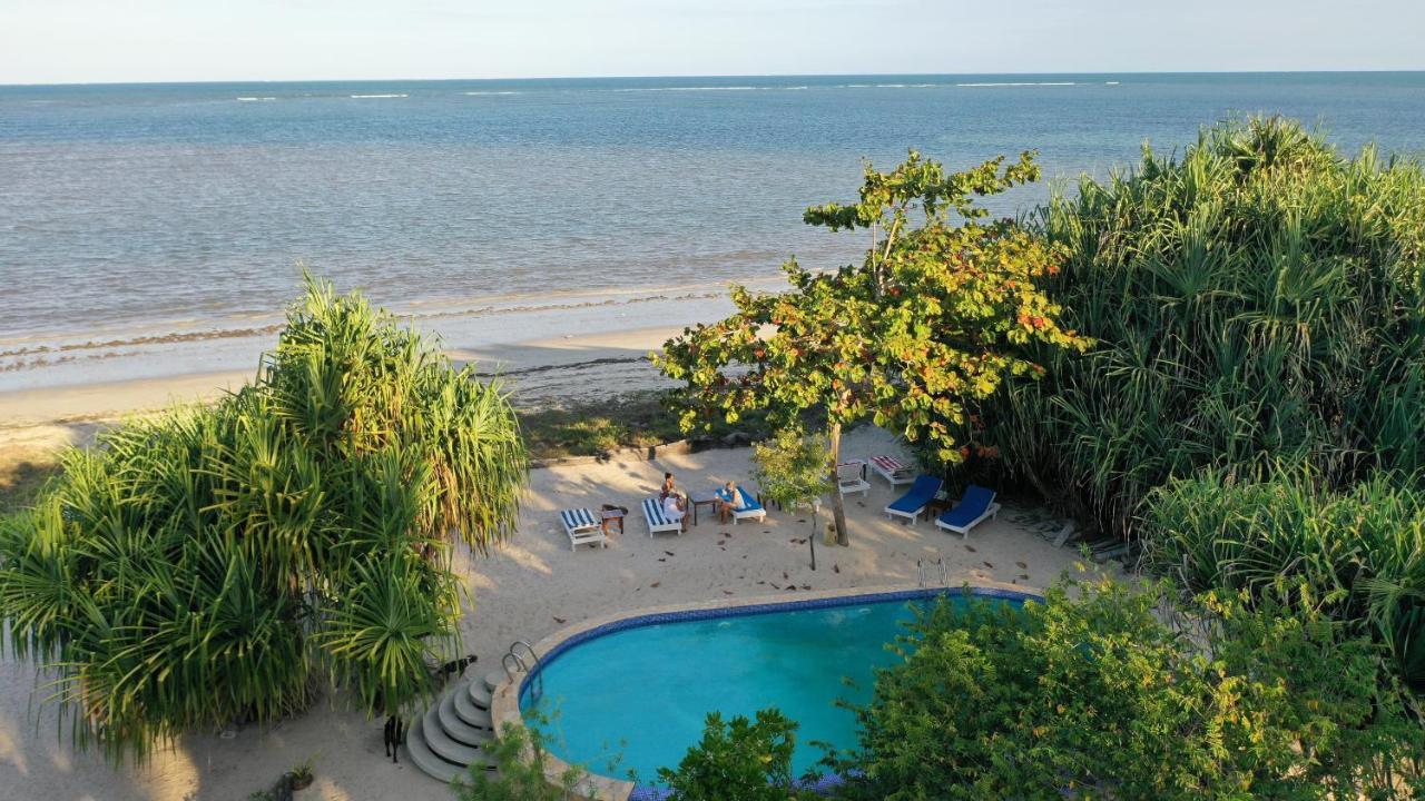 Emayani Beach Lodge Pangani Exterior photo